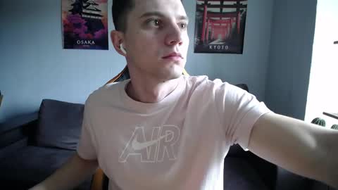 Nick   online show from April 17, 12:41 pm