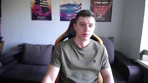 Nick   online show from May 8, 11:04 am