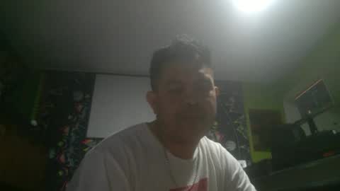 Snapshot of thesexboynextdoor chatting on June 21, 8:39 am thesexboynextdoor online show from June 21, 8:39 am