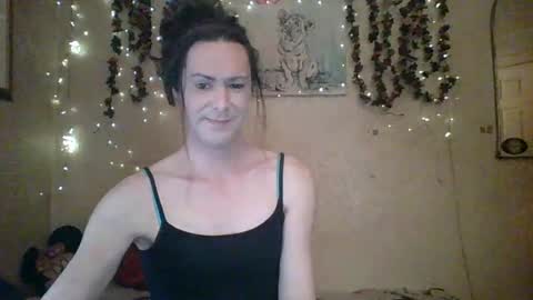 Snapshot of thesillymillie chatting on July 11, 9:16 pm sillymillie0 online show from July 11, 9:16 pm