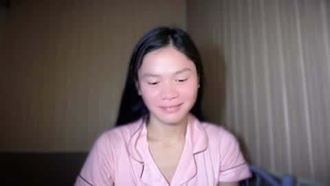 Snapshot of thesweetgirlugly_lilly chatting on June 28, 10:16 pm thesweetgirlugly_lilly online show from June 28, 10:16 pm