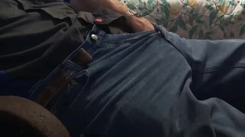 Snapshot of thetnguy chatting on October 11, 2:26 pm thetnguy online show from October 11, 2:26 pm