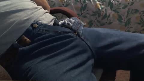 thetnguy online show from November 28, 1:36 pm