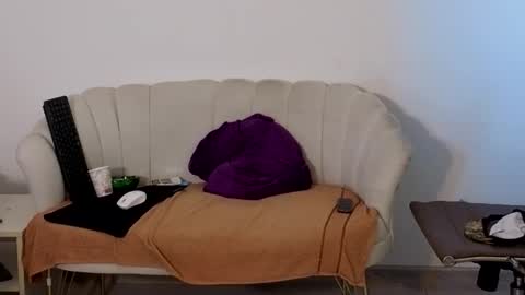 TheTopAlex online show from November 12, 7:20 am