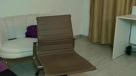 TheTopAlex online show from February 8, 5:33 am