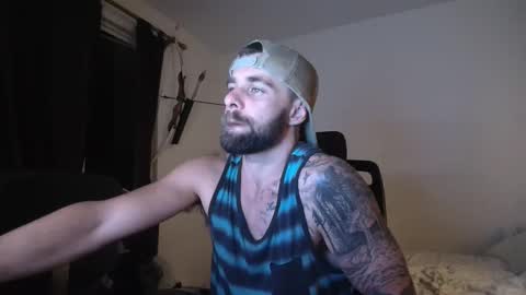 Snapshot of theufcfan_8181 chatting on November 14, 8:02 am troy online show from November 14, 8:02 am