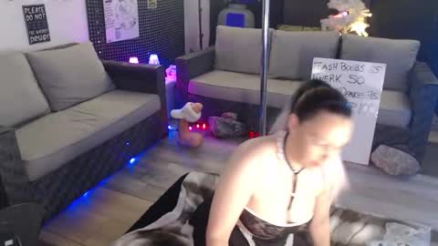 Chase online show from January 7, 5:59 pm