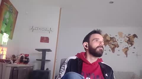 Snapshot of thewitcher69_ chatting on March 12, 11:16 am thewitcher69_ online show from March 12, 11:16 am