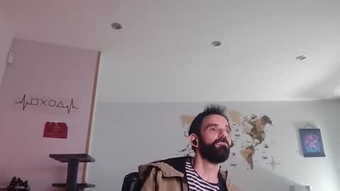 Snapshot of thewitcher69_ chatting on April 8, 11:05 pm thewitcher69_ online show from April 8, 11:05 pm