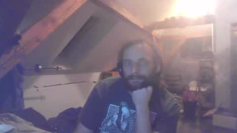 theyummyabscess online show from December 1, 9:04 pm