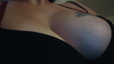 EslosLushes online show from September 22, 9:22 am