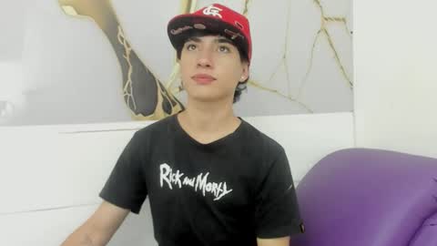 Snapshot of thiago_divine_anki chatting on October 16, 10:00 pm thiago_divine_anki online show from October 16, 10:00 pm