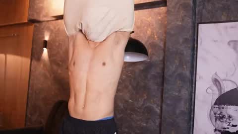 Thiago online show from December 15, 12:31 pm