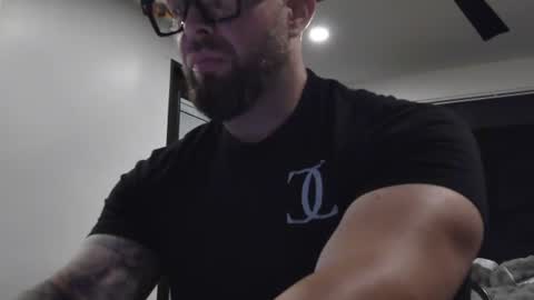 Snapshot of thiccbull12 chatting on July 19, 6:17 am thiccbull12 online show from July 19, 6:17 am