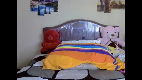 thickassvillageebony online show from December 4, 1:04 am