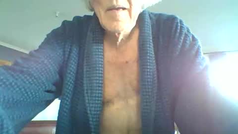 Snapshot of thickcockat71 chatting on May 23, 8:24 pm Thickcockat71 online show from May 23, 8:24 pm