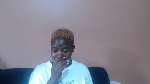 Snapshot of thickcurves8 chatting on April 8, 12:49 pm Thick online show from April 8, 12:49 pm