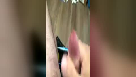 Snapshot of thickdic44 chatting on June 23, 9:57 pm thickdic44 online show from June 23, 9:57 pm