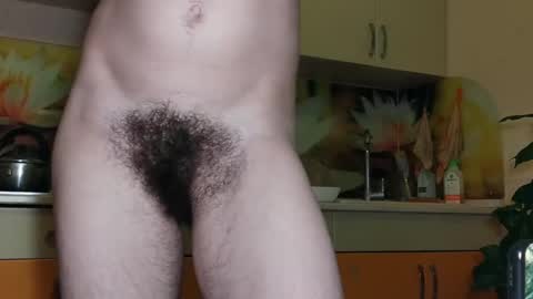 Snapshot of thickforest chatting on January 8, 4:02 am MilkyChoco online show from January 8, 4:02 am