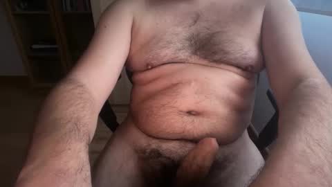 Snapshot of thickguybcn chatting on March 17, 8:28 am ThickDickBCN online show from March 17, 8:28 am