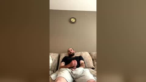Snapshot of thickjdub chatting on June 29, 2:06 pm ThickJDub online show from June 29, 2:06 pm
