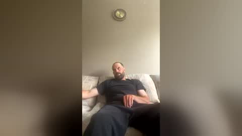 Snapshot of thickjdub chatting on July 17, 5:18 pm ThickJDub online show from July 17, 5:18 pm