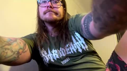 Snapshot of thickjimxx chatting on January 17, 1:49 pm thickjimxx online show from January 17, 1:49 pm