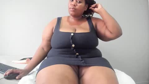 thickleeyanax online show from December 5, 4:12 pm