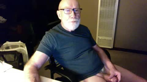 Snapshot of thickmorningwoodinyoualways chatting on December 15, 3:09 pm Thickmorningwoodinyou always online show from December 15, 3:09 pm