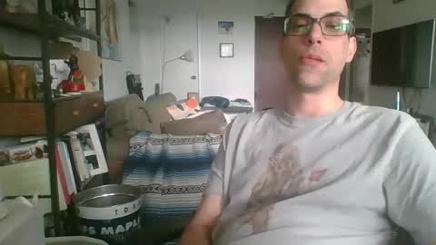 Snapshot of thickty chatting on April 20, 7:59 pm thickty online show from April 20, 7:59 pm