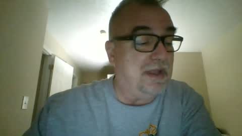 Snapshot of thickwhiteload chatting on June 27, 2:34 pm thickwhiteload online show from June 27, 2:34 pm
