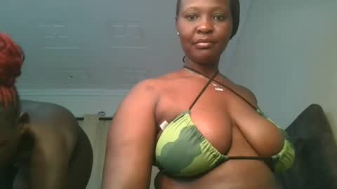 thicky_rue2 online show from July 15, 11:21 pm