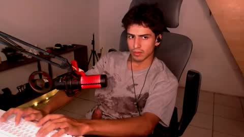 thieves_us online show from December 4, 5:06 am