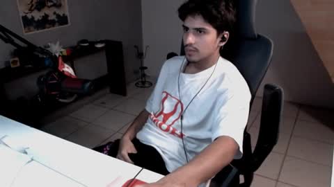 thieves_us online show from December 15, 6:06 am