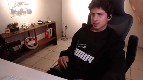 thieves_us online show from February 11, 2:27 am