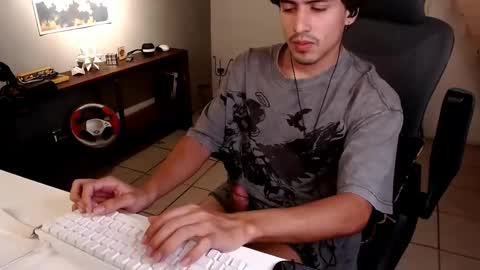 thieves_us online show from March 28, 6:02 am