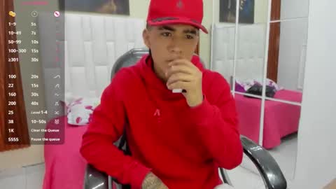  THIAGO COLLINS  online show from March 18, 10:13 pm