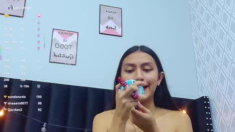 Snapshot of thin_eva chatting on February 17, 7:31 pm Eva online show from February 17, 7:31 pm