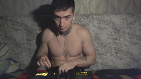 Andy online show from March 12, 8:26 pm