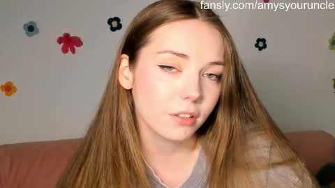 Amelia  shows on mondays fridays and sundays  if anything changes im giving updates on my fansly  online show from April 27, 4:27 pm