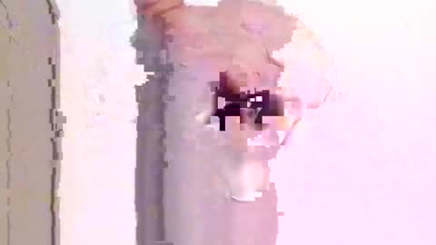 Snapshot of thistleboy chatting on November 20, 1:55 pm thistleboy online show from November 20, 1:55 pm