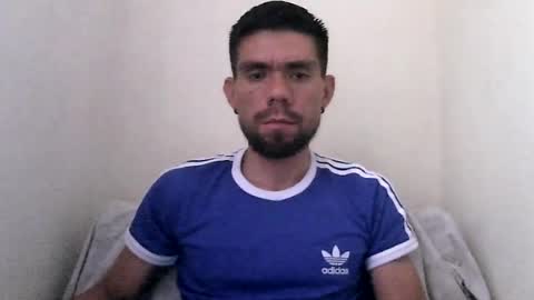 Snapshot of thomas2wood chatting on June 30, 9:49 pm Thomas2Wood online show from June 30, 9:49 pm