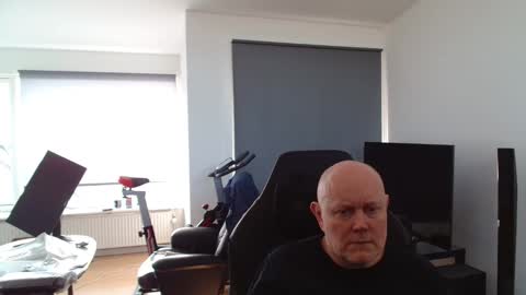 thomas315627 online show from March 9, 1:37 pm