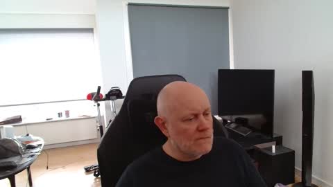 Snapshot of thomas315627 chatting on May 18, 1:06 pm thomas315627 online show from May 18, 1:06 pm