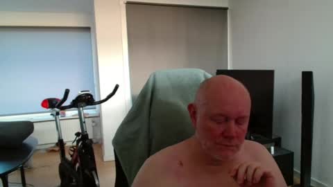 thomas806035 online show from July 13, 4:04 am