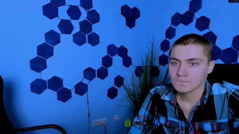 thomas_crow online show from March 5, 10:00 am