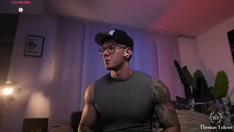Thomas Falcon online show from July 2, 12:32 am