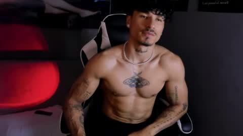 Thomas 3  JUST STAY AND BE MY LAST LOVE online show from April 20, 7:48 pm