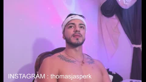 Thomas online show from November 17, 10:04 pm