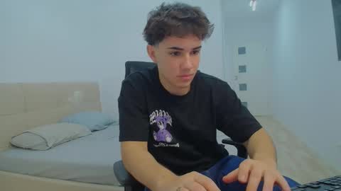 Thomas Lawrence online show from December 16, 2:04 am